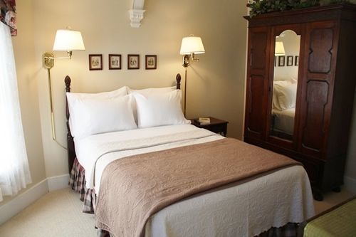 The Oak Bluffs Inn ภายนอก รูปภาพ